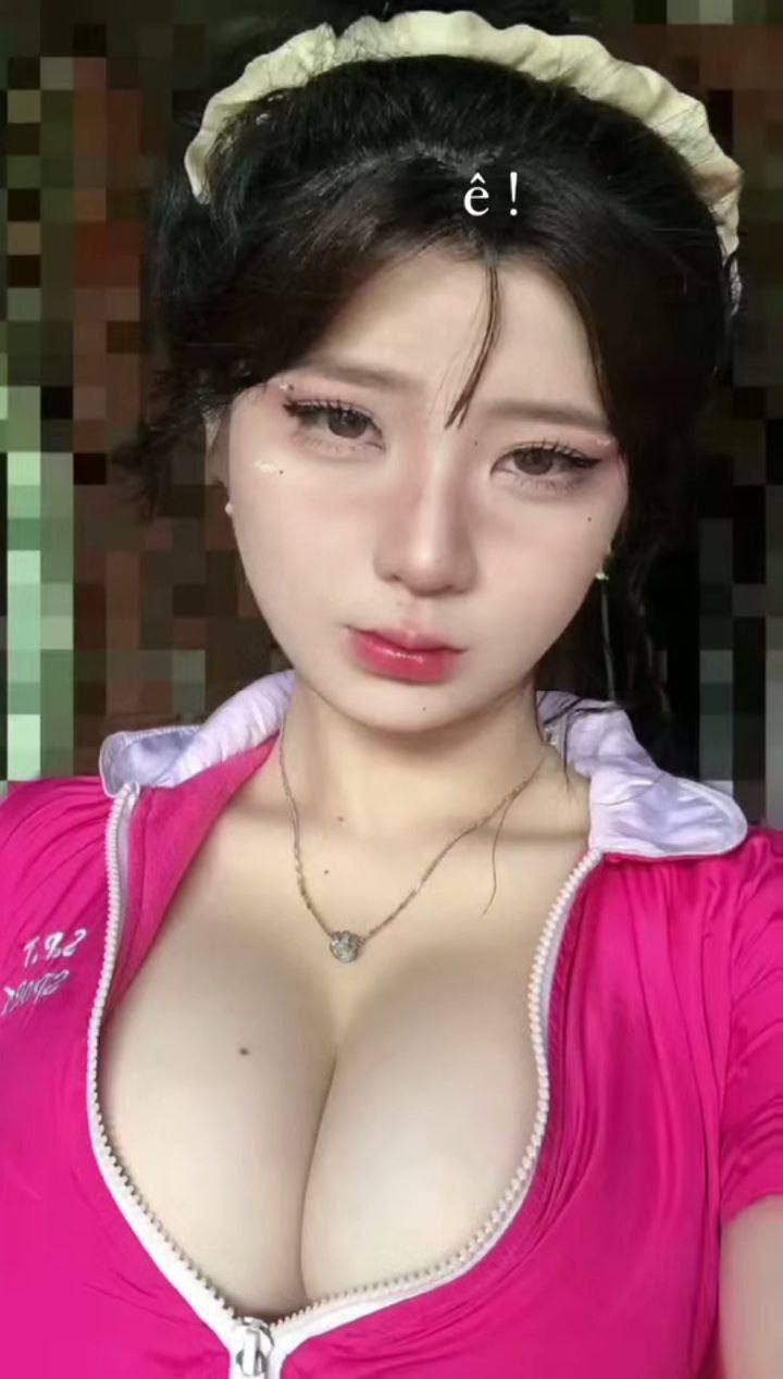 JUAN-014 Một bà mẹ mở lệnh cấm hậu môn cho con trai mình