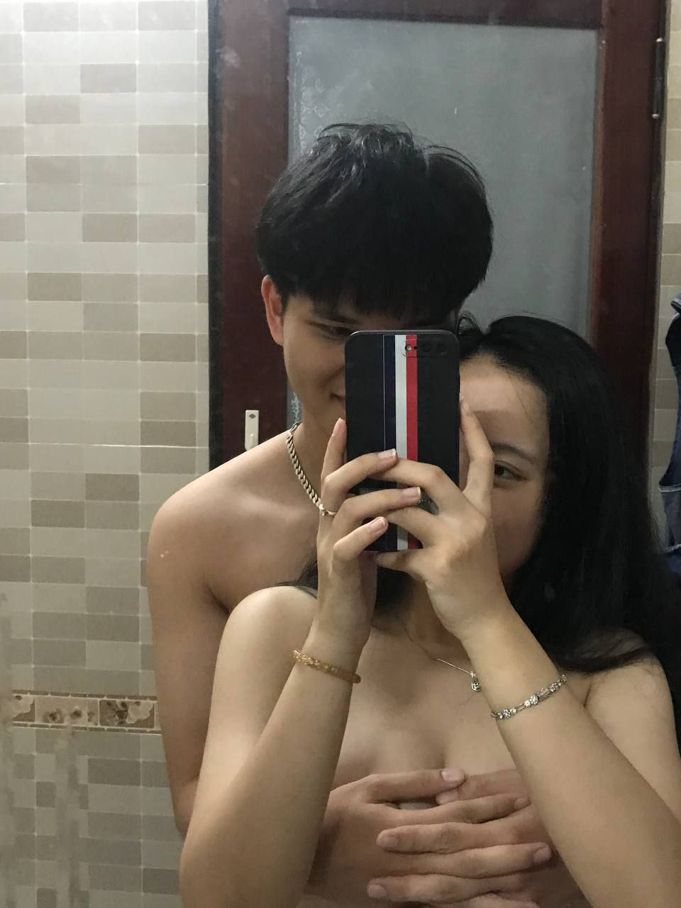 Cướp anh yêu của em gái